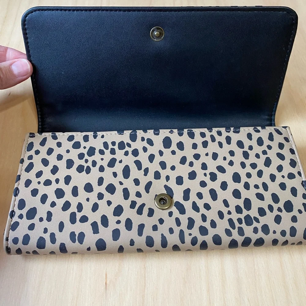 Universal Thread Tan and Black Leopard Wallet